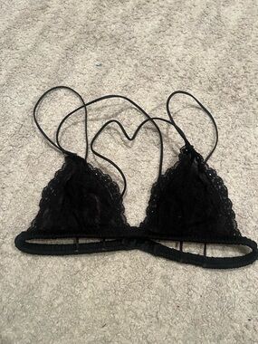 Lace Triangle Bralette - Black